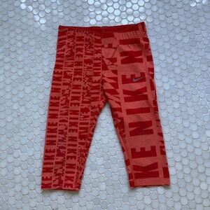 Girls 5-6 Nike capri leggings